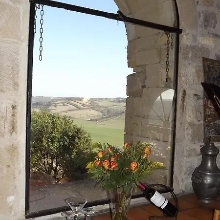 Pensión De La Halle 3*